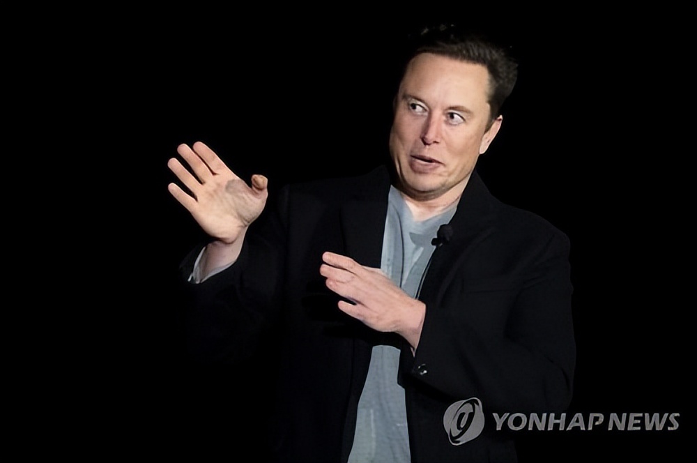 伊隆·马斯克|马斯克在推特上拥有 1 亿粉丝，马上可以超越C罗！