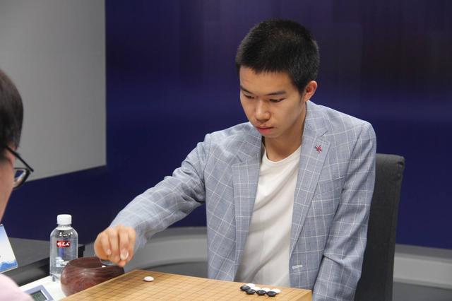 卞相壹|辜梓豪认输！中韩春兰杯第三大战韩卞相壹胜出！