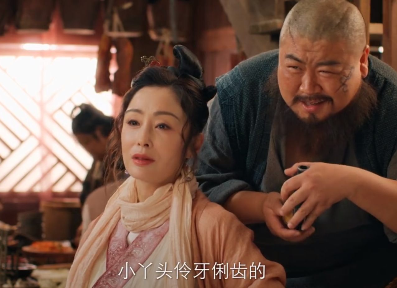 张敏|53岁张敏复出拍戏?首次挑战客栈老板娘,容貌大变面部紧绷被嘲