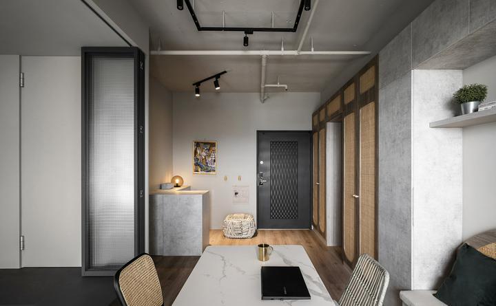 台湾夫妻拒绝“过度装修”,45平小家超惬意,全屋没有一丝俗气!