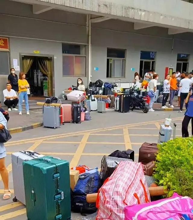 城关区|彻底撕开工厂的伪善面具,为何工厂六七千的工资却招不到人?