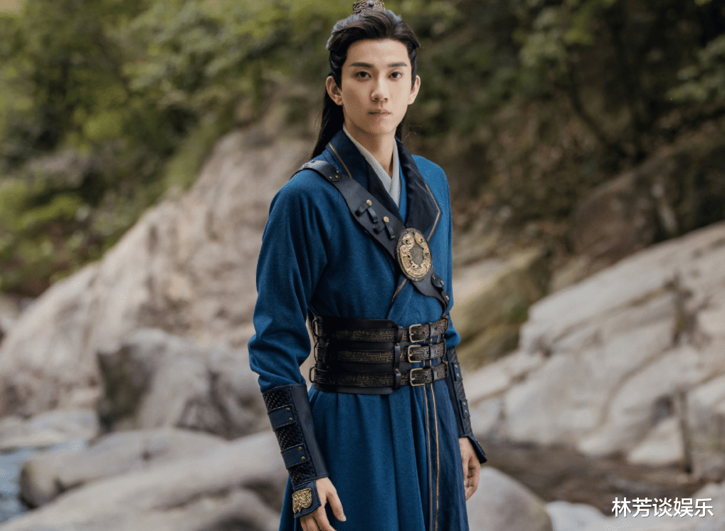 明星素颜|肖战的原声，任敏的哭戏，让我看清了《玉骨遥》的质量！