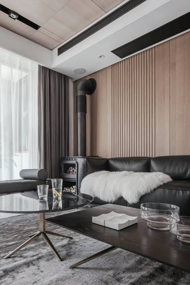 菡萏怡景装饰 | 喜欢黑白灰设计的注意啦!这个家的设计会成为你的“新欢”!