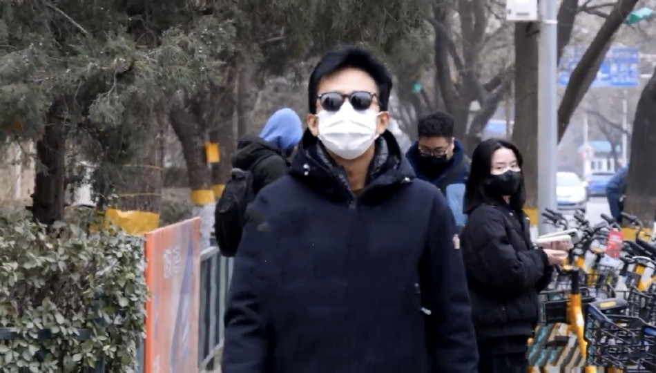 明星|春晚大联排曝光，明星现身包袱重，朱一龙全遮脸，宋祖儿没经验