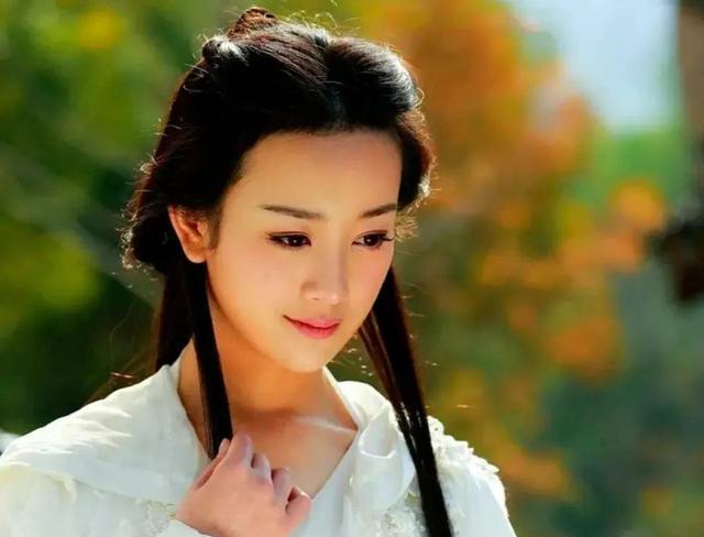 整容|年轻艺人也动脸，杨紫隆鼻，张檬悔恨因整容葬送事业