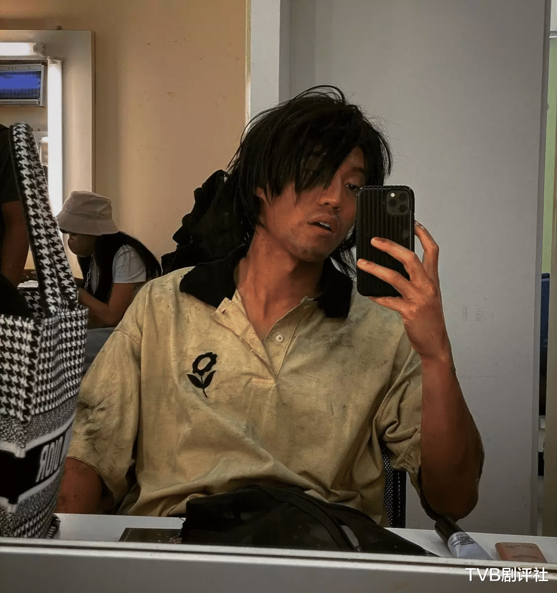 李小璐|上位!丁子朗新剧角色与过往大不同,一年四剧前途光明