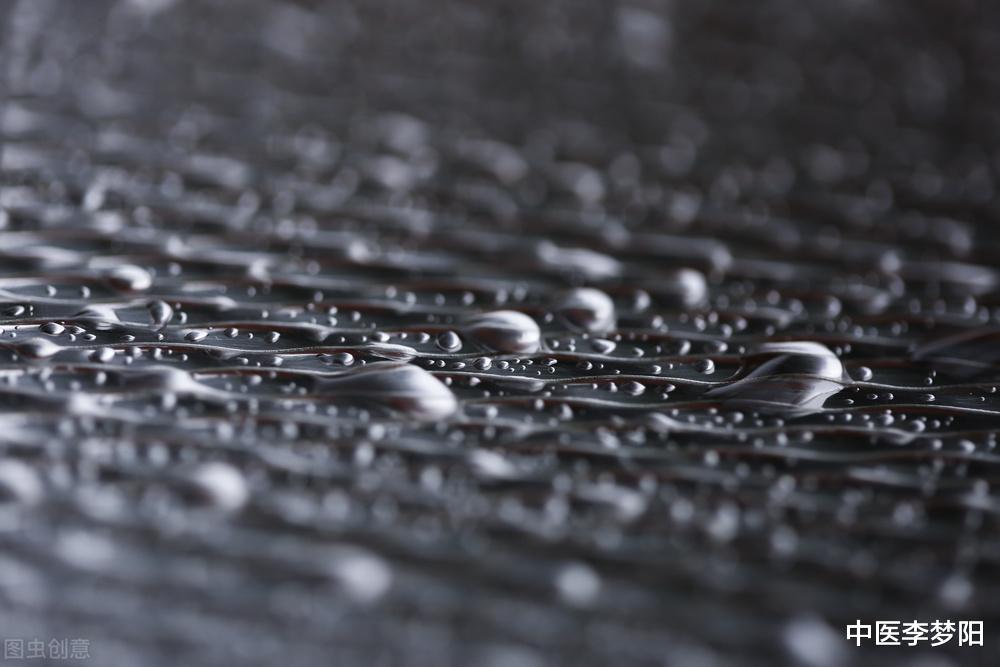 脾胃|湿在脾胃则呕,湿在膀胱尿黄,湿在肝胆口苦,教你3药祛3脏之湿