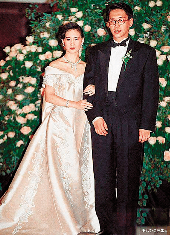 许晋亨|港台“女星狙击手”富豪?现状:坐轮椅,至今未婚,72岁还想追4胎