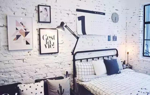 用文化砖当背景墙，可以打造出一种年轻独特的现代艺术质感