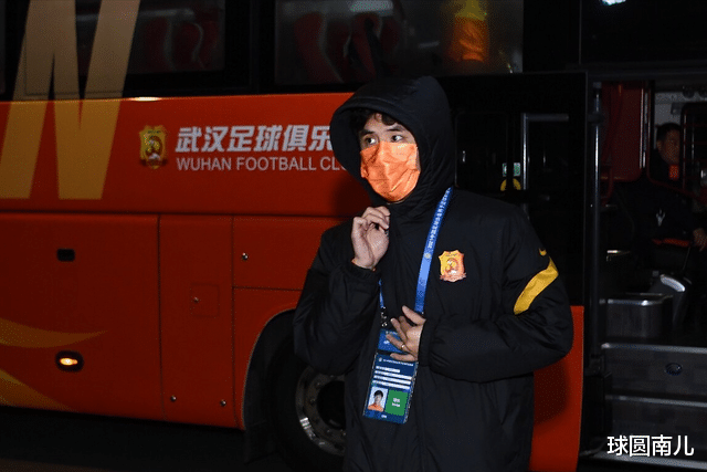 张帅|官宣！中国男足35岁队长“失业”！离开德甲11年，首次无球可踢