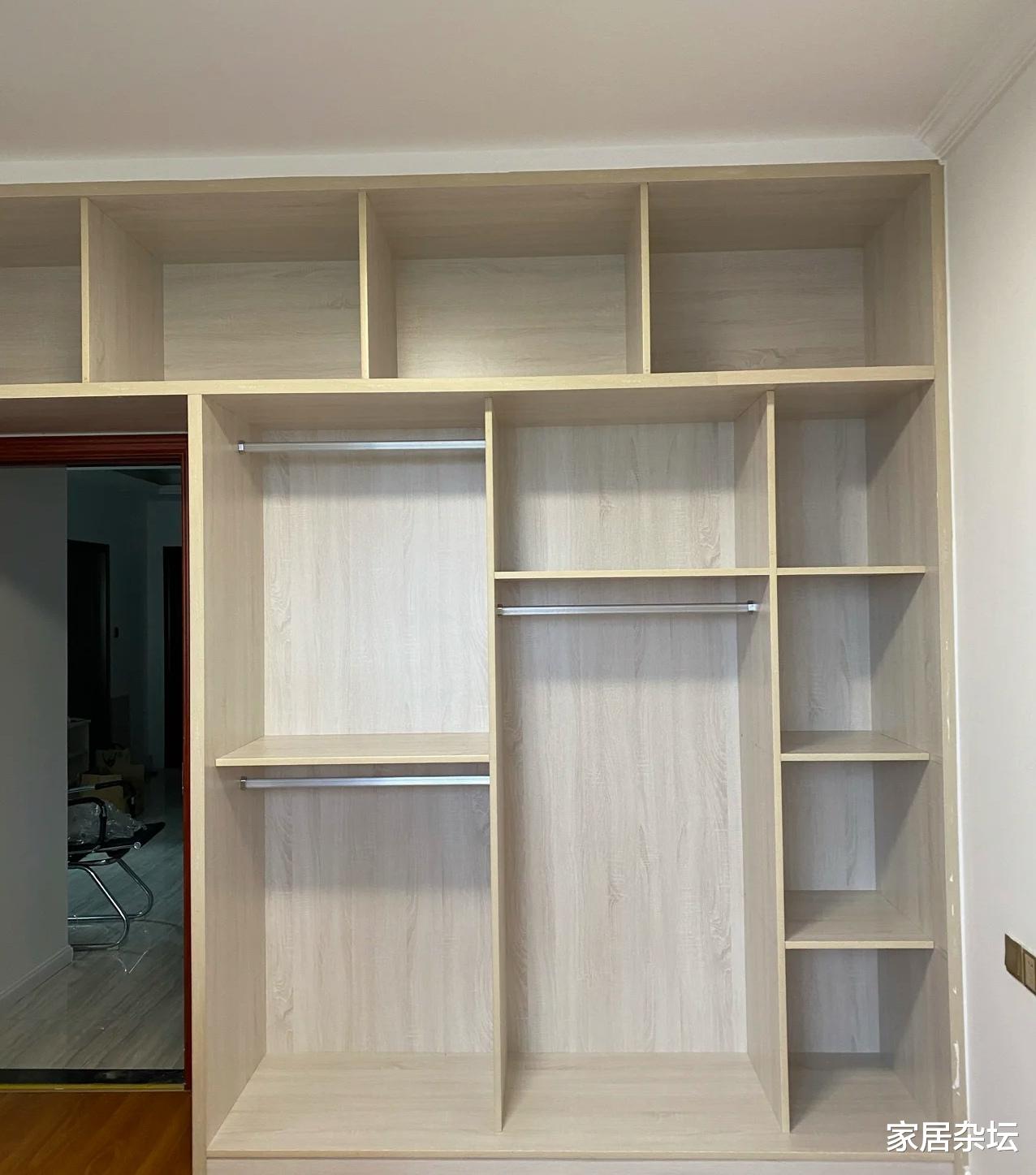 装修第3套房子,放弃了定制衣柜,不再担心甲醛,还能放更多衣服