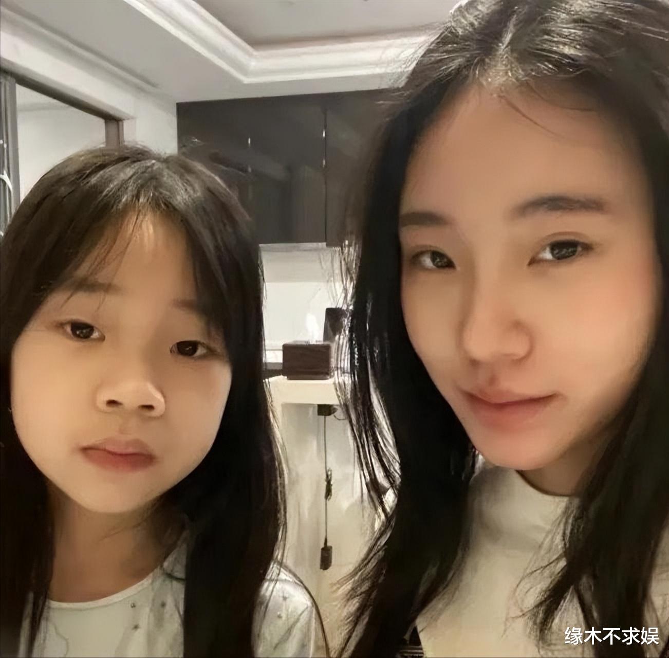 校园欺凌|小S校园霸凌事件反转!癌症妈妈自曝虐女,把女儿打到满地是血