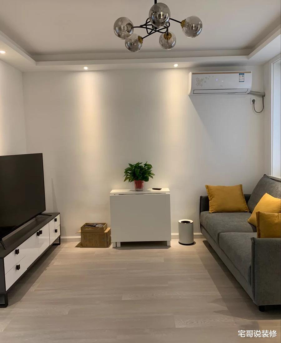 40岁姐姐晒出自己的家居照:44㎡小家,装修不豪华,但温馨又舒适