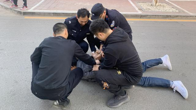 唐山打人事件：4名被打女子首次公开伤情，9名嫌犯所有经历被爆光！