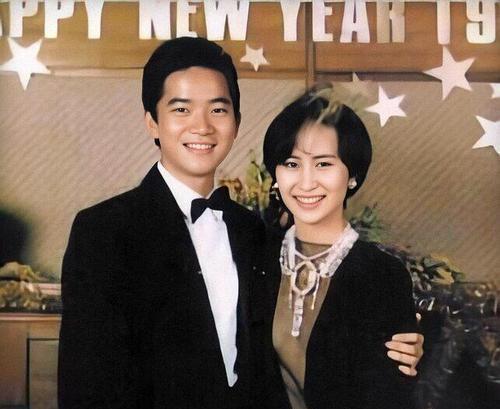 陈百强|何超琼再戴旧爱送的耳钉,时隔9992天,她还是没能放下陈百强