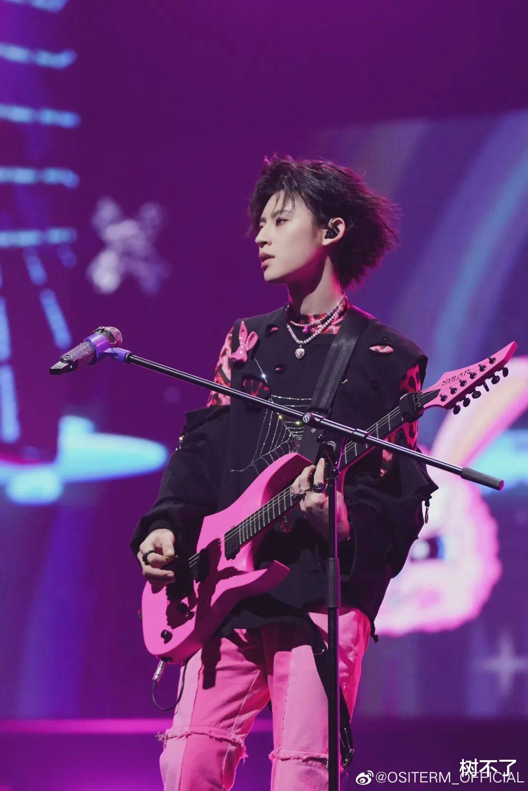 姐姐|造型杀疯了！姐姐们的时髦比拼也是真功夫