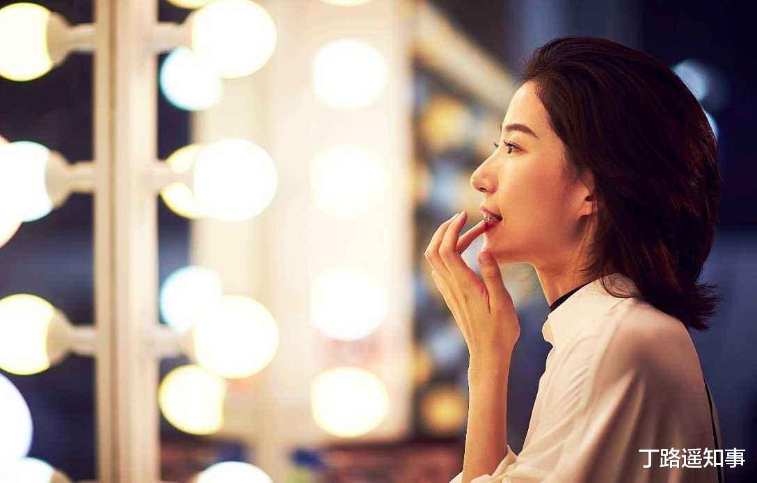 创投|微信朋友圈不屏蔽领导，是一种什么样的体验？