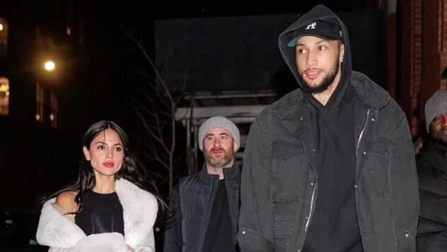 利智|西蒙斯又有新女友了？与33岁女星约会照曝光：她曾是克莱绯闻女友