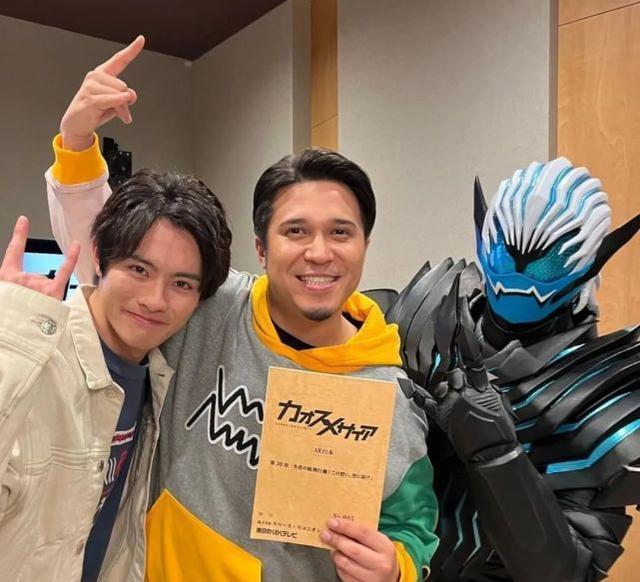 木村昴|假面骑士：木村昴连续登场两集，蜃楼喜欢的辣味咖喱来袭