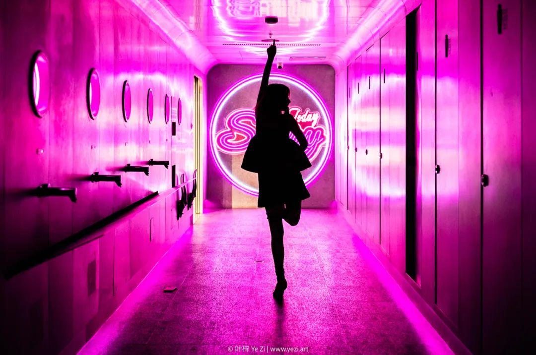 3个技巧，拍出神秘又有故事感的剪影照