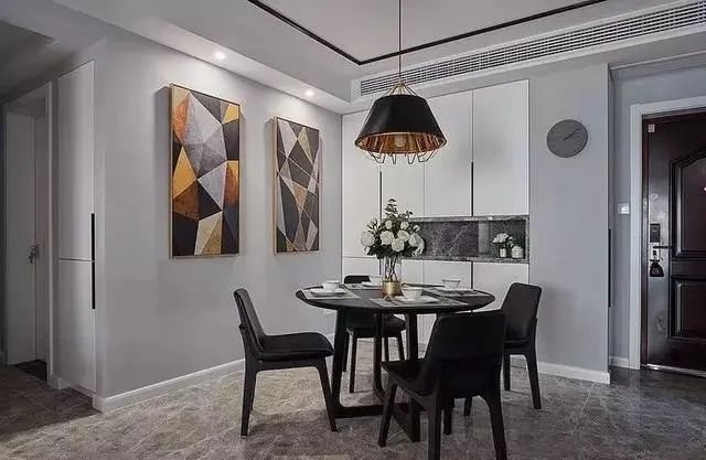 小户型没有玄关?鞋柜+餐边柜这样合二为一,实用又大方,真机智