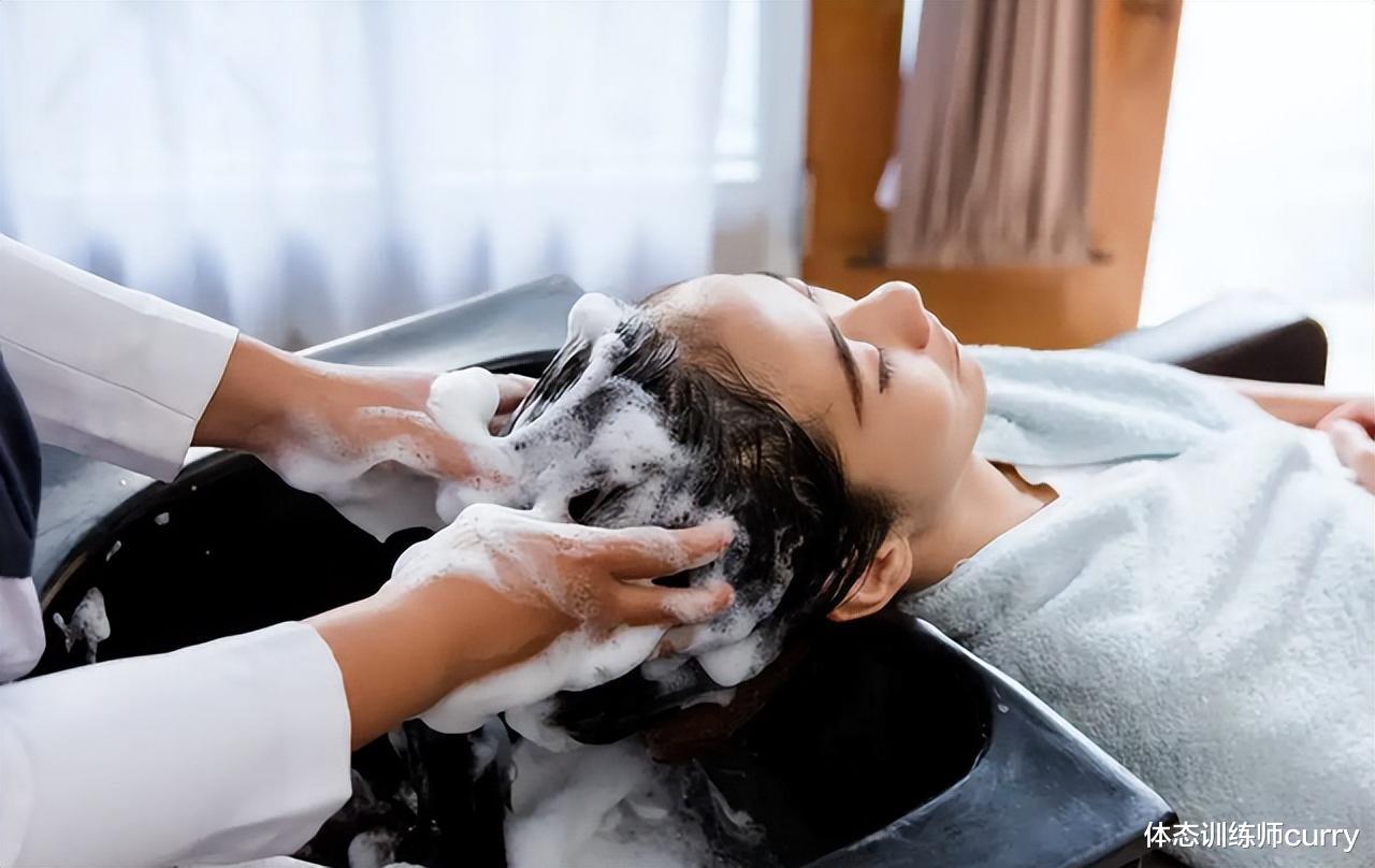 妇科|女性在经期不能洗头发?妇科医生提醒:这4件事,真不能在经期做