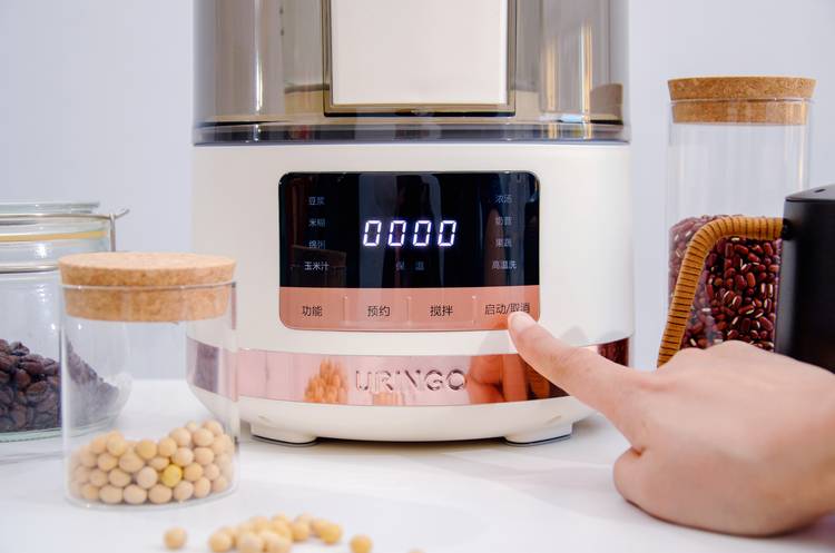 破壁机|高颜值、多功能、低噪声——七彩叮当静音破壁机