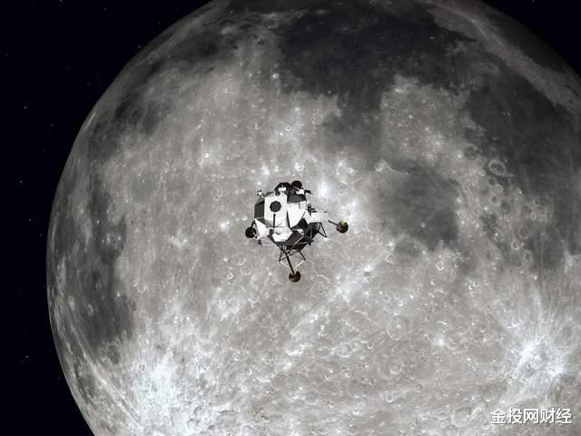 9个航天冷知识!狗比人先上太空,你看到的流星竟是航天员的便便