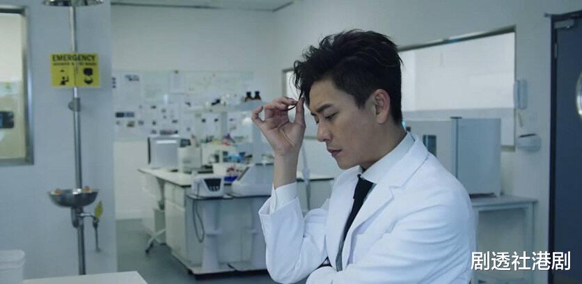 百分百开麦|知名港星久违返港开工！64岁依旧有型，与黄宗泽再合体超兴奋