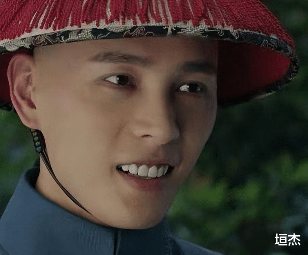 杨幂|假发假牙假皮肤，连屁股都是假的，这年头的明星只剩性别是真的了