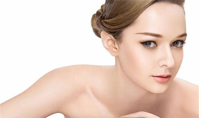 诗踏绮美白：不同肤质的美白建议