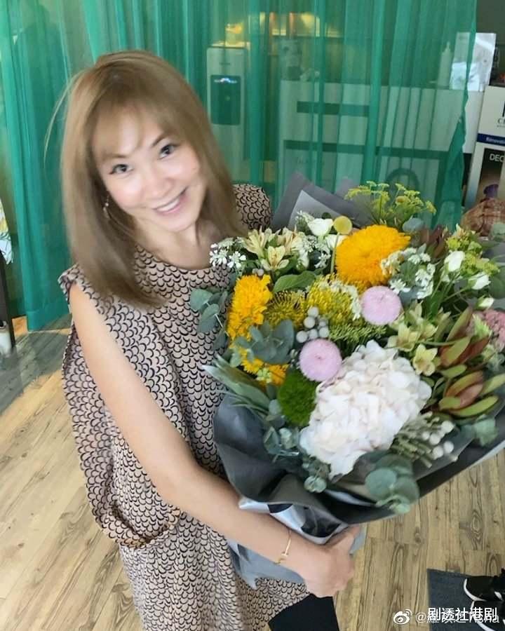 小田切让|TVB老戏骨罗乐林39岁爱女确诊,称与父亲零接触,对方染疫已康复