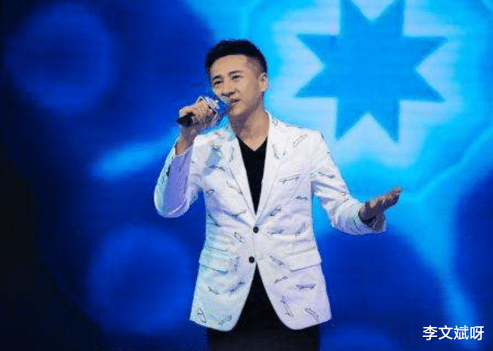 海鸣威|曾是90后最喜爱的歌手，现沦落成十八线网红，他都经历了什么？