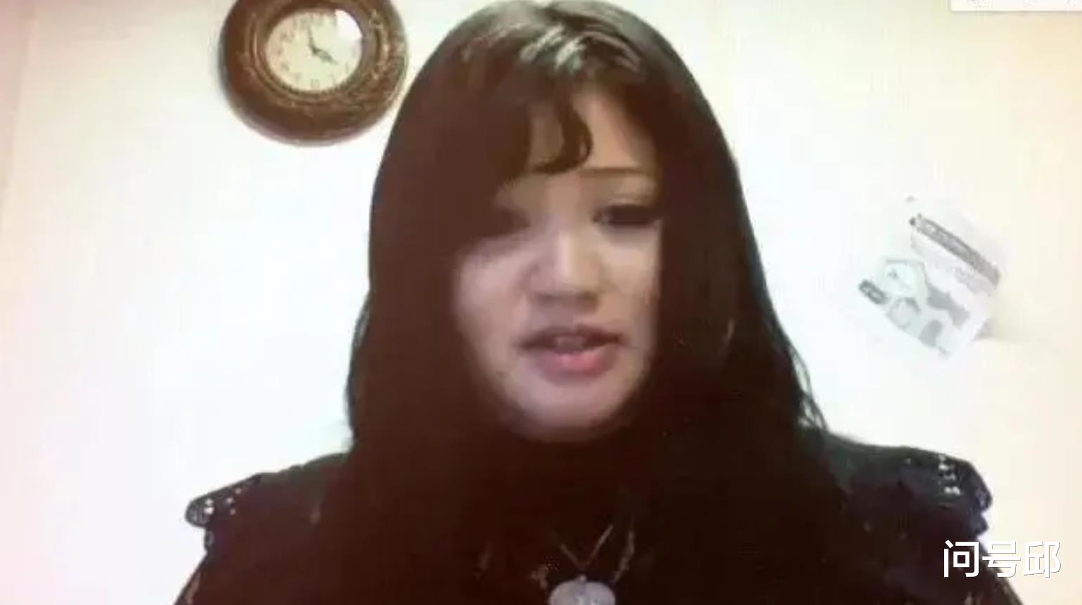 美国18岁女孩在浴室残杀母亲,庭审上行为和表情怪异走红网络