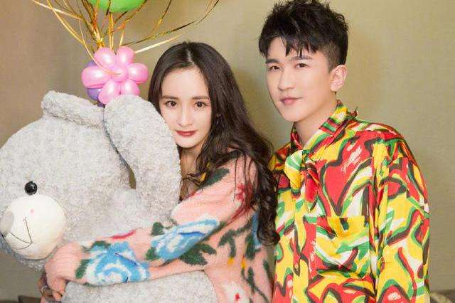 杨幂|杨幂和张大大单独玩，被爆料两人在一起了，不少网友对此深信不疑