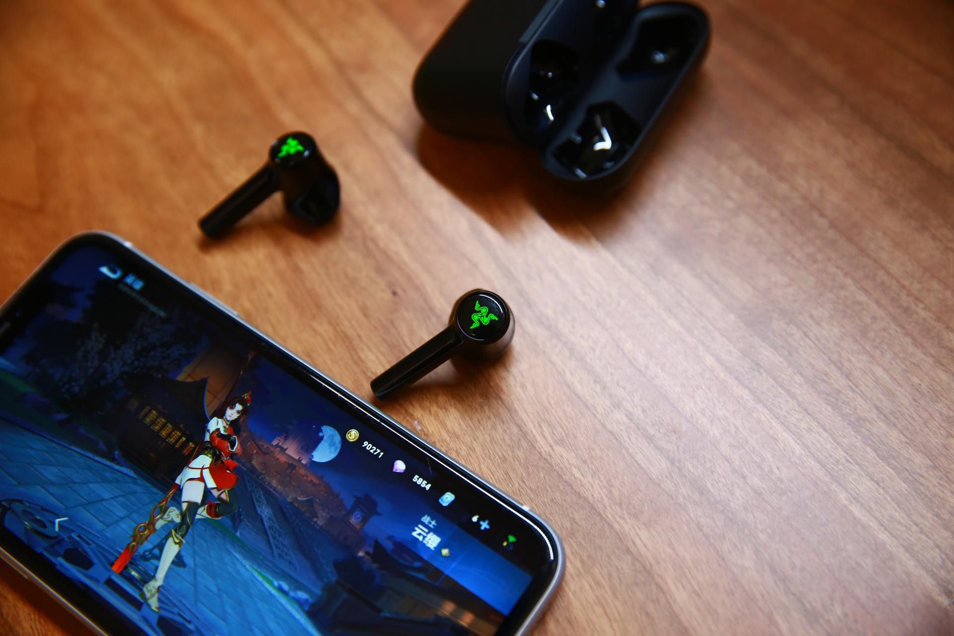 耳机|为自己选购一款高性能笔记本电脑,以及不可缺少的电脑配件推荐。