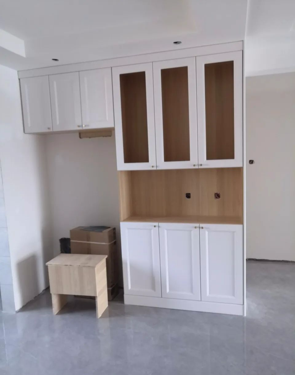 新房硬装完工,打扫干净漂亮!全屋请木工打柜子,一家人都很满意