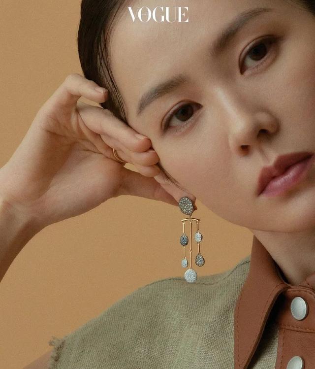 孙艺珍|孙艺珍婚前拍的珠宝美图！雪肤玉貌身材曼妙犹如天仙