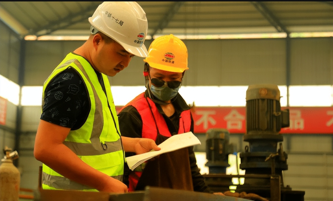 国企|国企单位年年招人，为啥大学毕业生却很少进得去？业内人给出答案