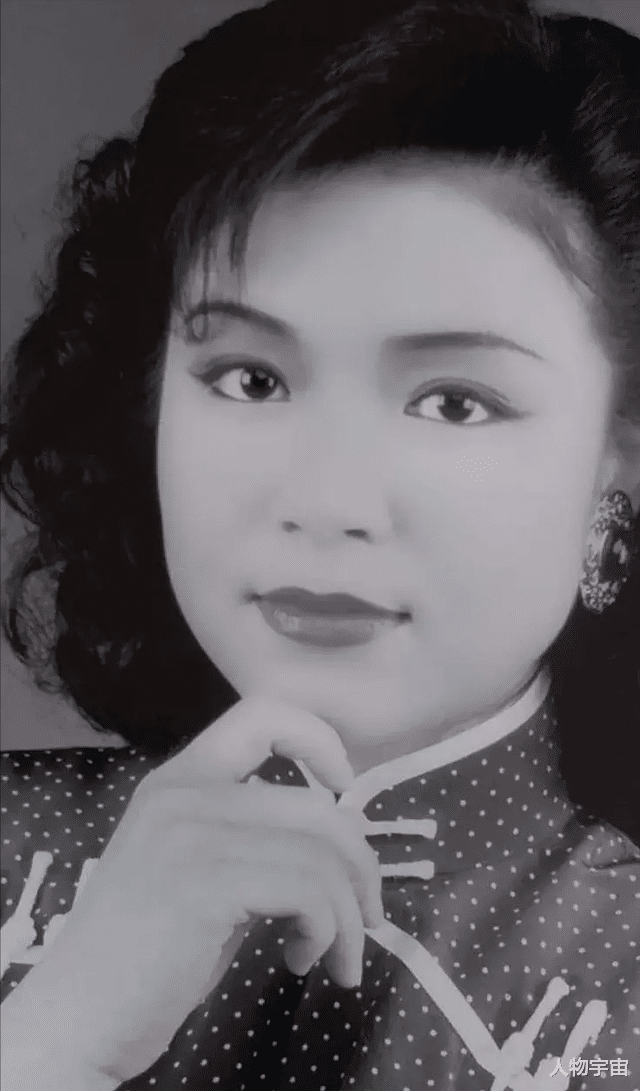 张凤妮|张凤妮:闷葫芦竞选港姐成名,嫁小7岁大马富商,生3个漂亮女儿