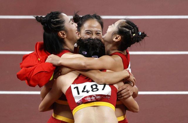 |苏炳添第11，国际田联最新百米排名，谢震业200米排第19