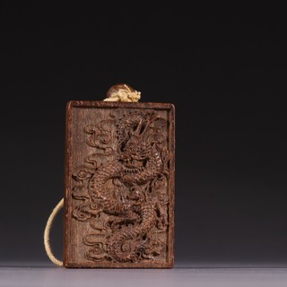 沉香|旧藏 老沉香飞龙在天佩牌