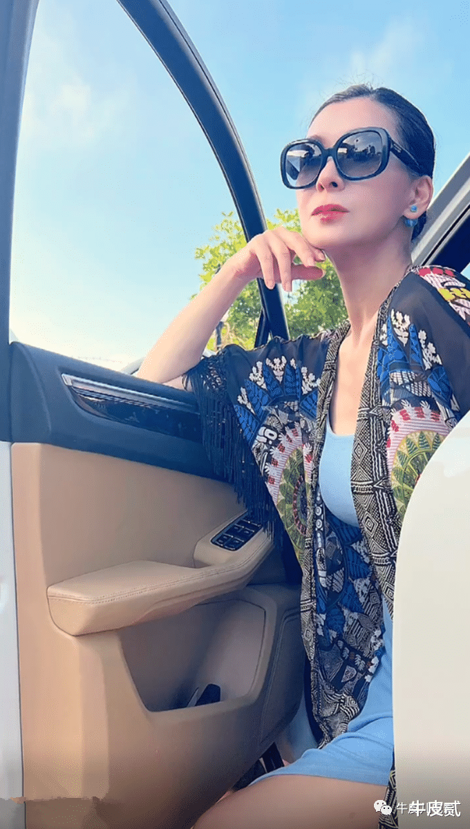 整容|曾移居国外的6位明星:有人嫁富商住豪宅,有人叶落归根回国养老