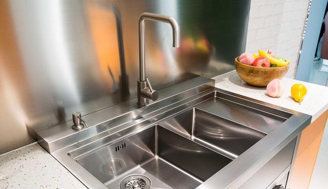 下次装修,厨房5个地方一定不“盲目”,不仅价格高,关键太难用