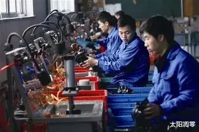 只要工厂还存在两班倒,就别怪年轻人不愿意去