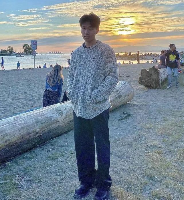 陈坤|陈坤儿子晒近况,与好友外出搞艺术,模样成熟帅到认不出