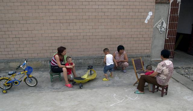 王艳|偏心的张婶,当初有多嚣张跋扈,现在就有多可怜