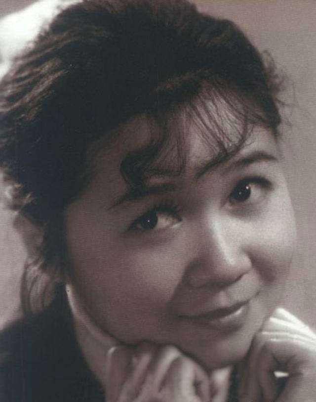 蔡明|“春晚钉子户”蔡明的无奈：成也春晚败也春晚？