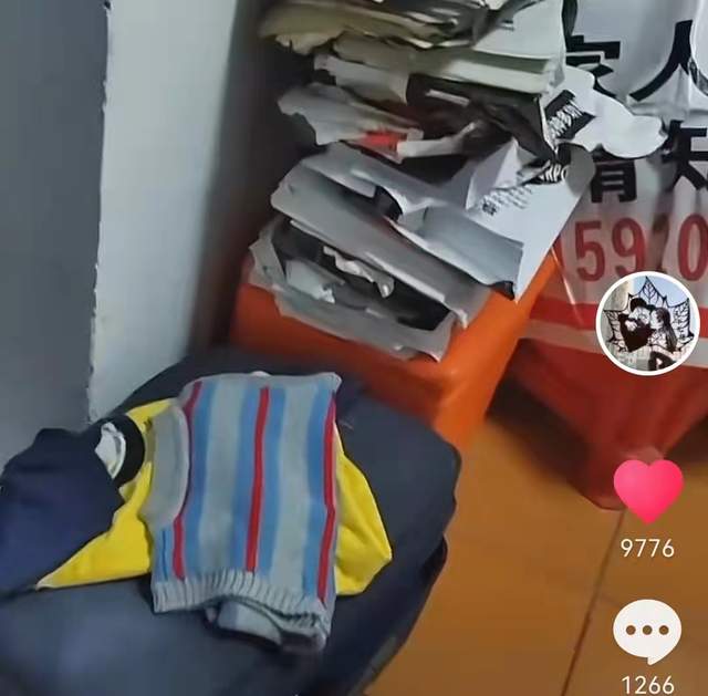 |孙海洋晒满箱子衣服，想要孙卓回家后再穿，遭网友调侃给小小卓穿