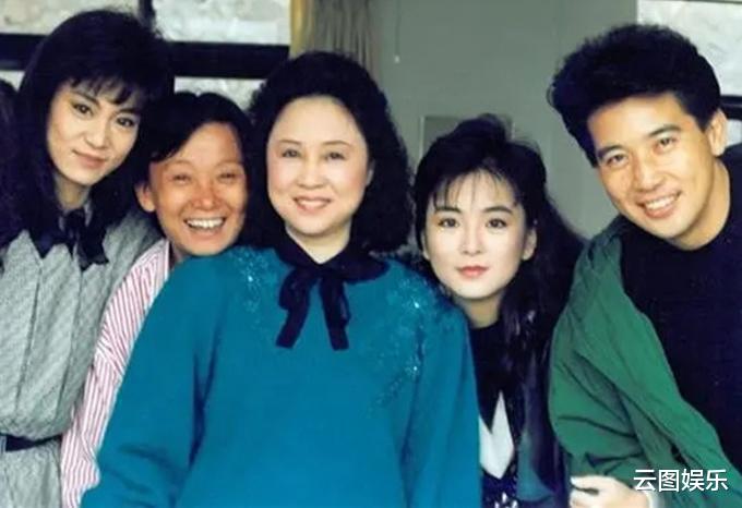 赵永馨|琼瑶干女儿近况曝光，58岁冻龄有术气质好，息影后开茶馆教茶艺